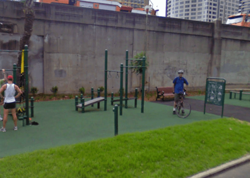 Площадка для воркаута в городе Сидней №1124 Средняя Хомуты фото